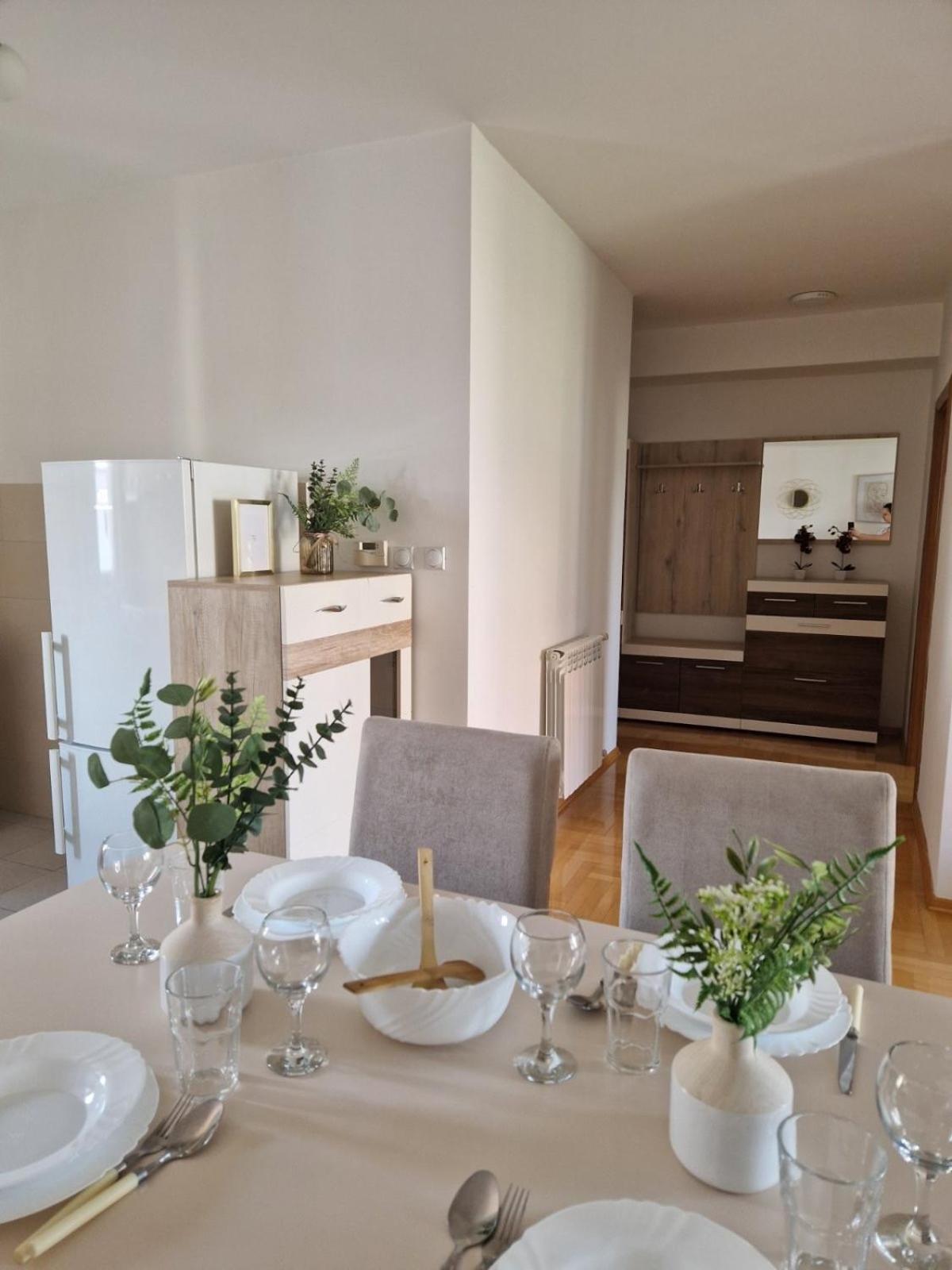 Kamche Lux Apartment Skopje Zewnętrze zdjęcie