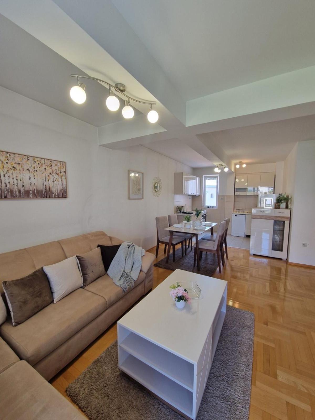 Kamche Lux Apartment Skopje Zewnętrze zdjęcie