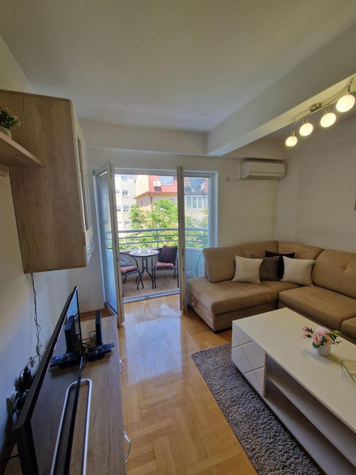 Kamche Lux Apartment Skopje Zewnętrze zdjęcie